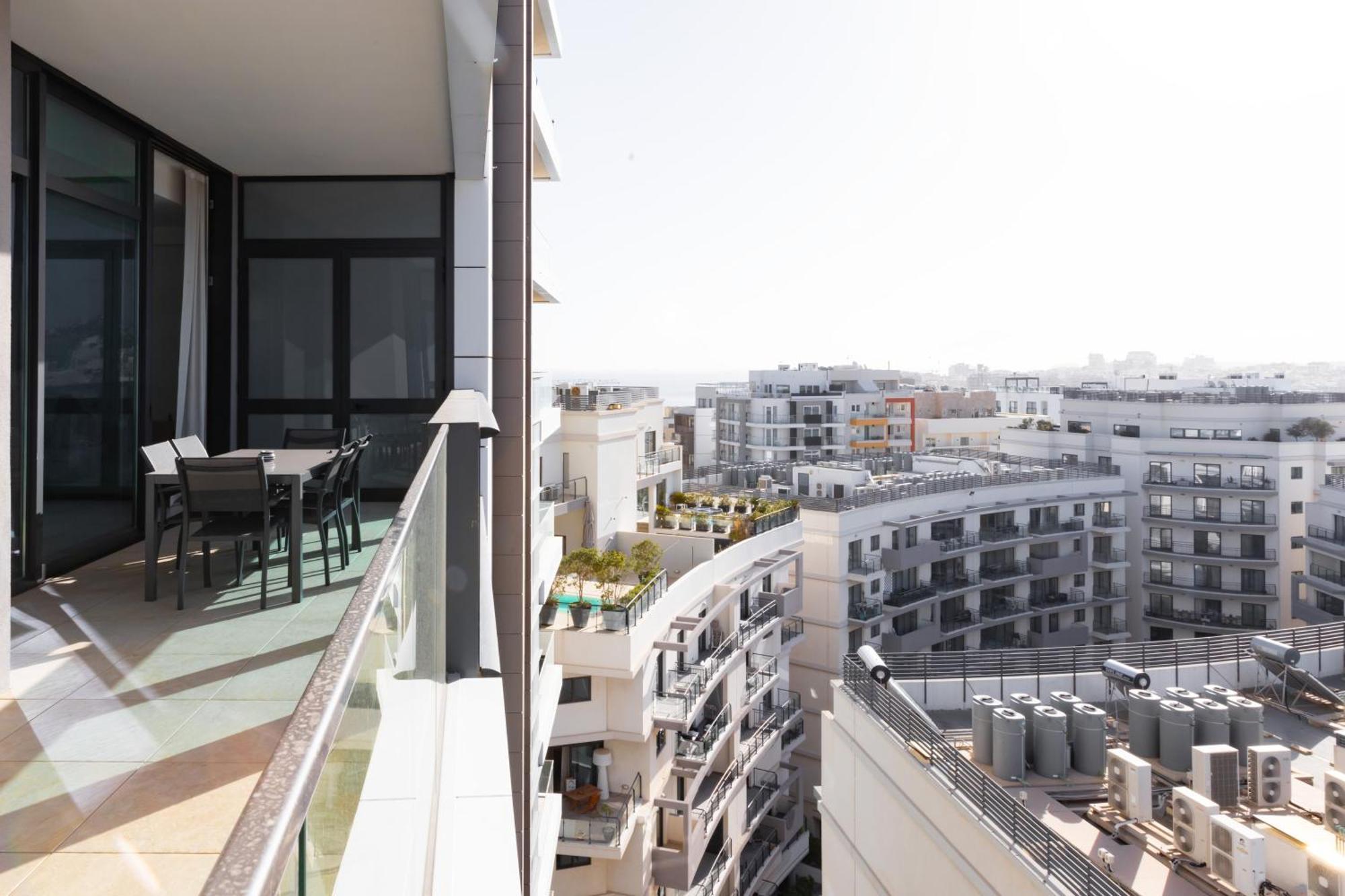 Modern Apartment In The Center Of St Julians By Arcobnb San Ġiljan Exterior foto